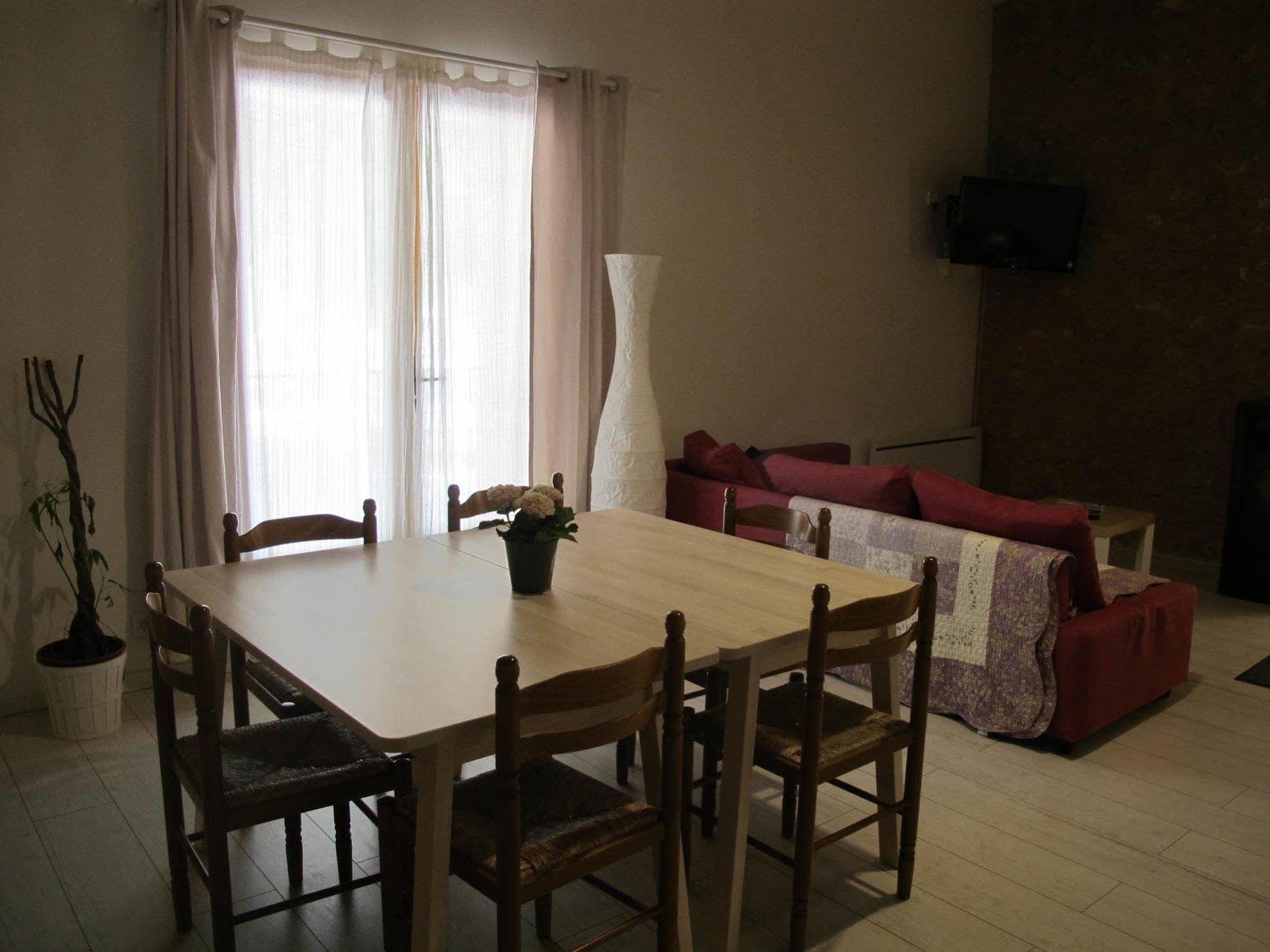 Bed and Breakfast Lou Cardalines Bédoin Exterior foto