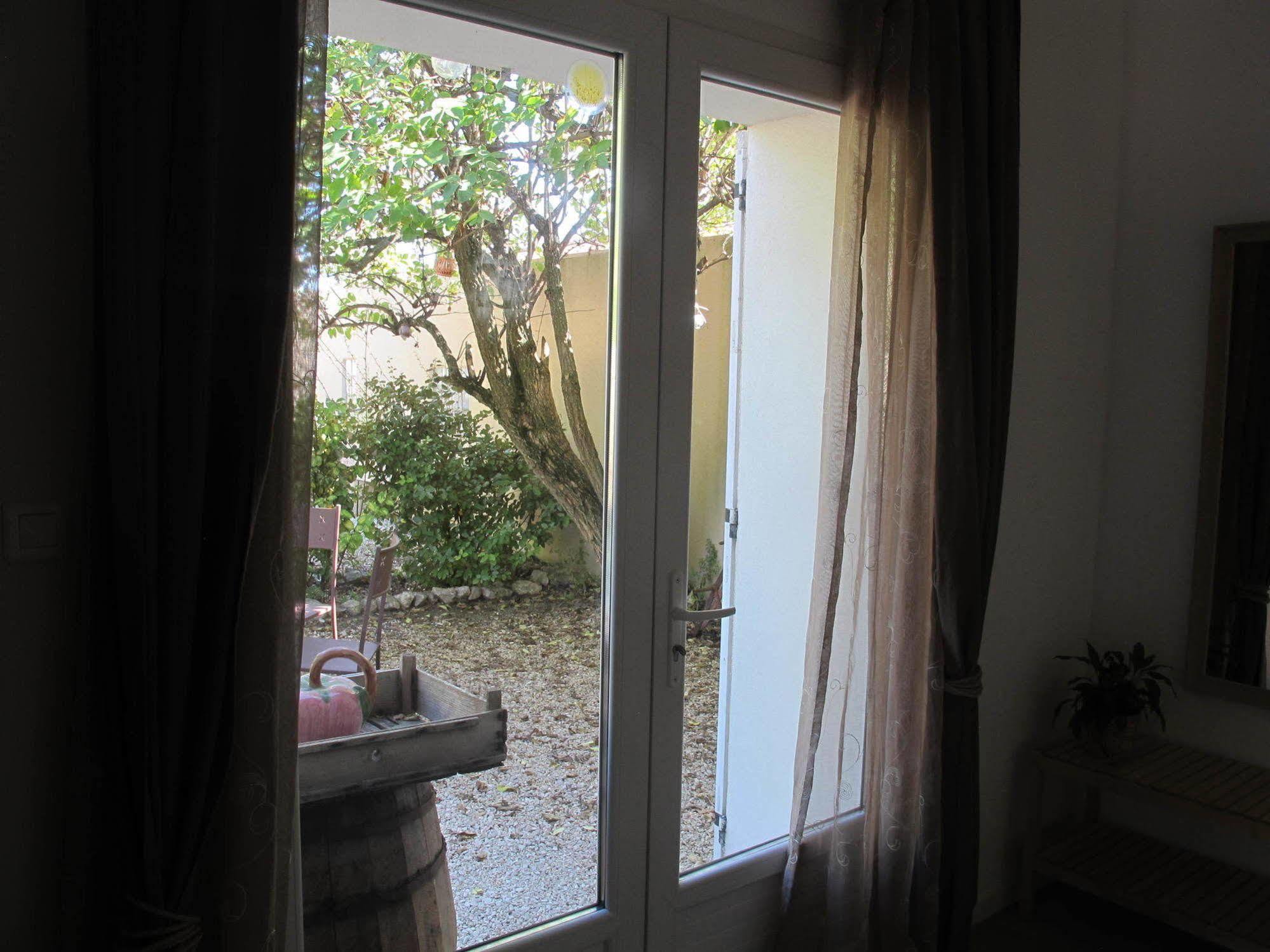 Bed and Breakfast Lou Cardalines Bédoin Exterior foto